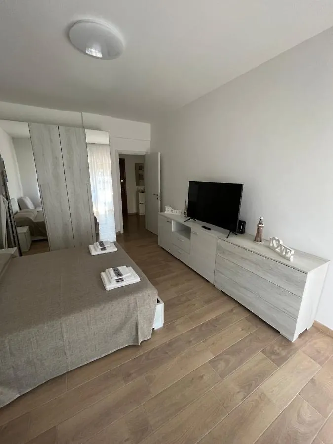 La Casa Di Maria Daire Rapallo 0*,  İtalya